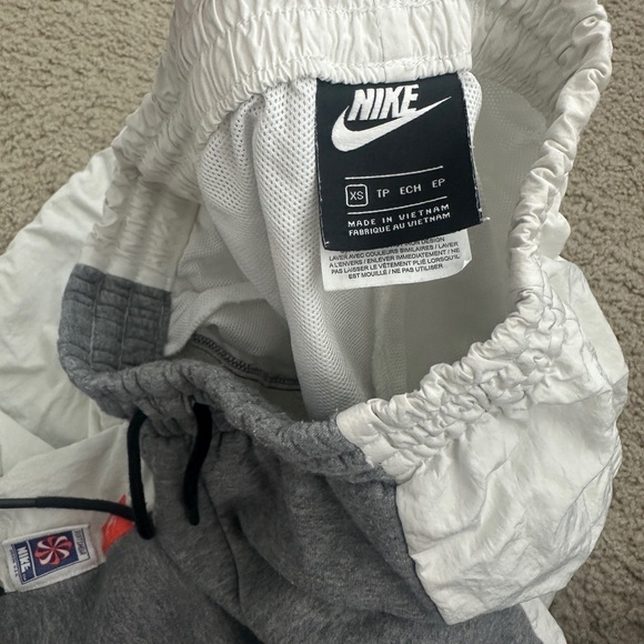 Vintage Nike logo branded fleece sweatpants jogger size XS gray white stripe - Picture 7 of 12
